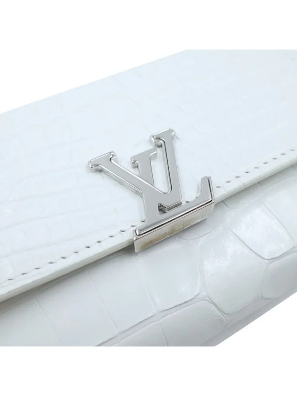 Louis Vuitton Portefeuille Capucines Compact Wallet Trifold White Croco Leather